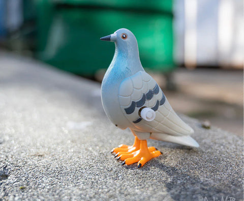 Wind Up Perky Pigeon