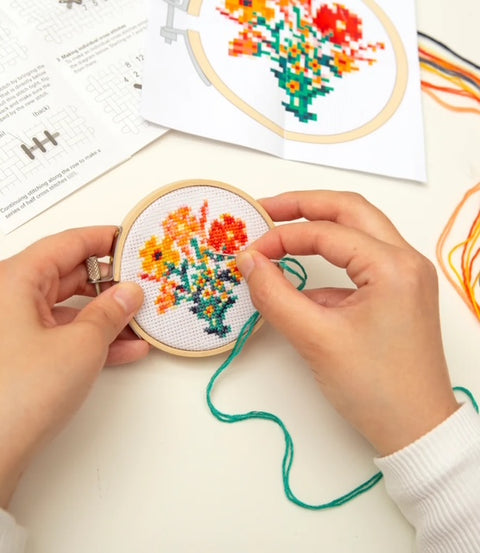 Mini Cross Stitch Embroidery Kit - Flowers